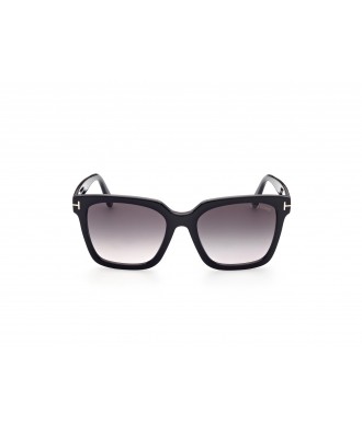 
                                                            Tom Ford FT0952 01B
                            