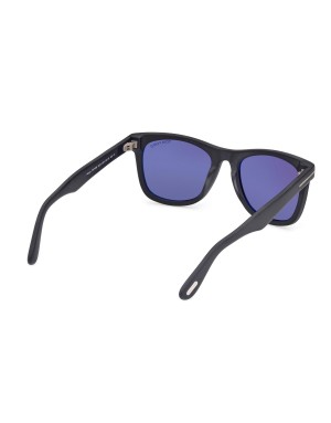 Compra gli Occhiali da Sole Tom Ford FT1099 5202V 02V Online su Ottica Ricci.