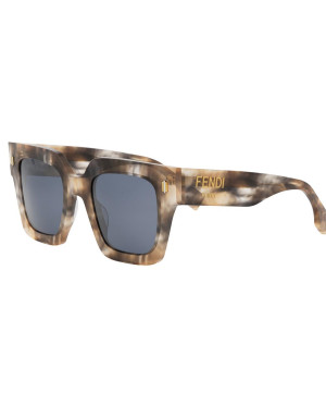 Fendi FE40101I 56v occhiali da sole disponibili online da Ottica Ricci.